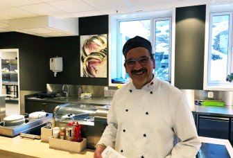 Foto. Karim Bouhadoun, køkkenchef hos Eurests.